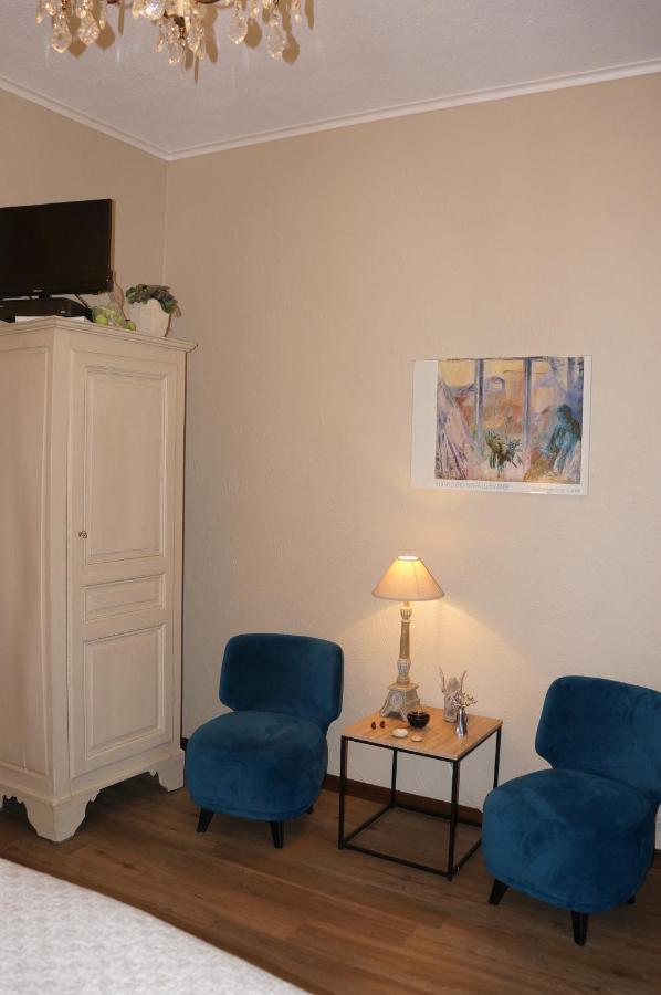 B&B Les Cresses Ciney Eksteriør billede